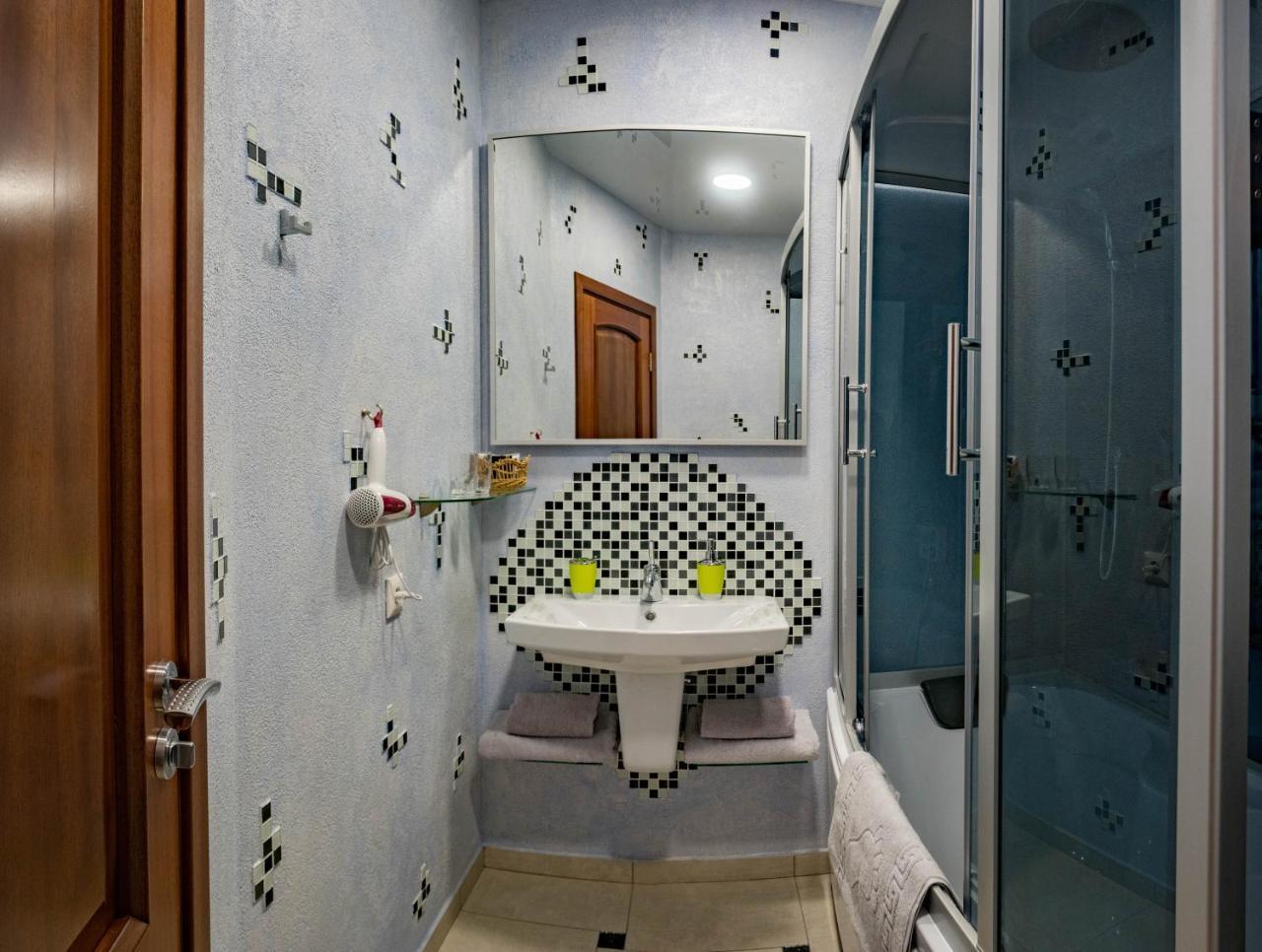 2-Room Apartment Lux Near Centre Wi-Fi Free Dnipro Exterior photo